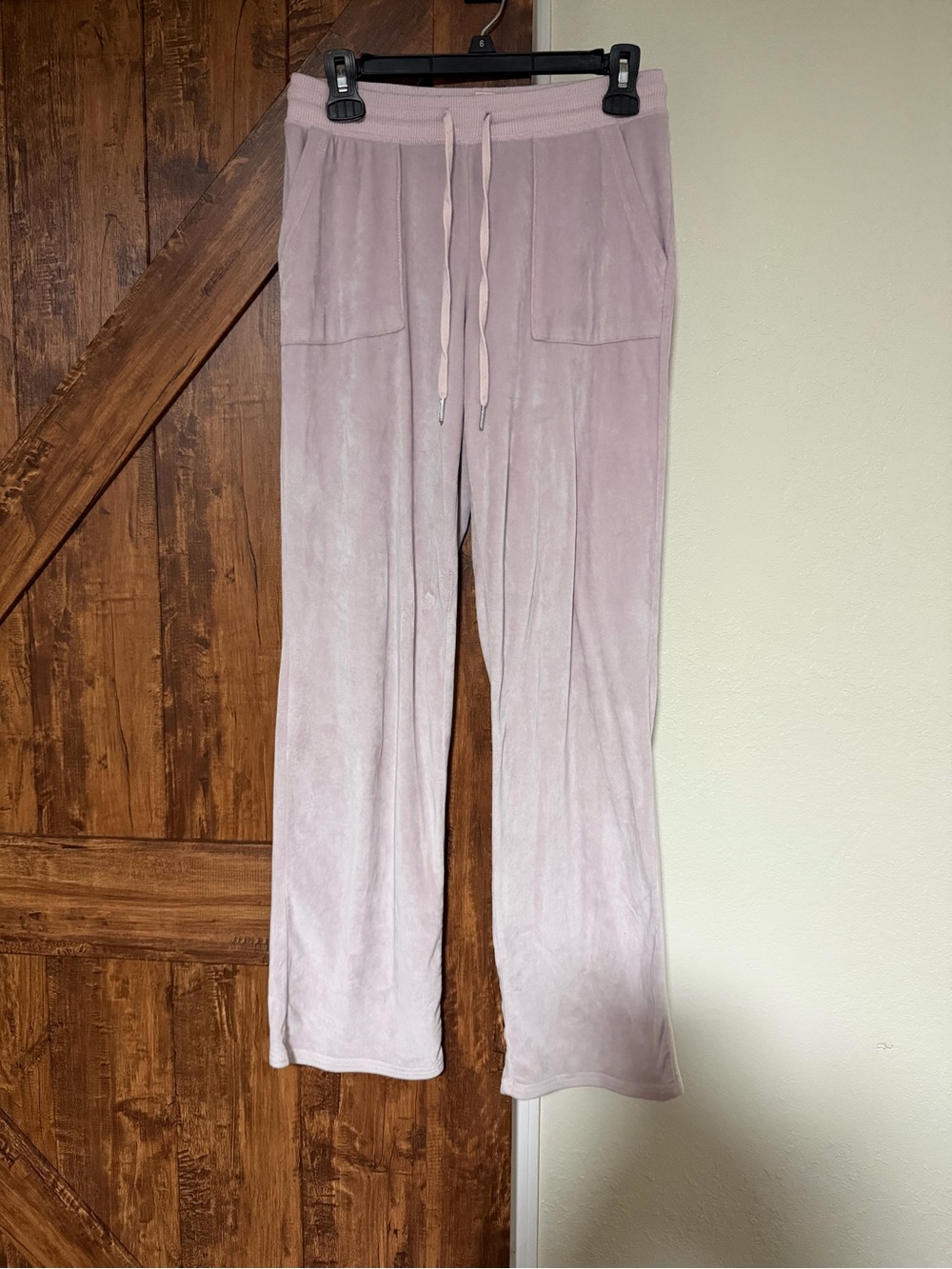 Juicy Couture Women Pinkish Purple Velour Louge Pants with Rhinestone logo Small